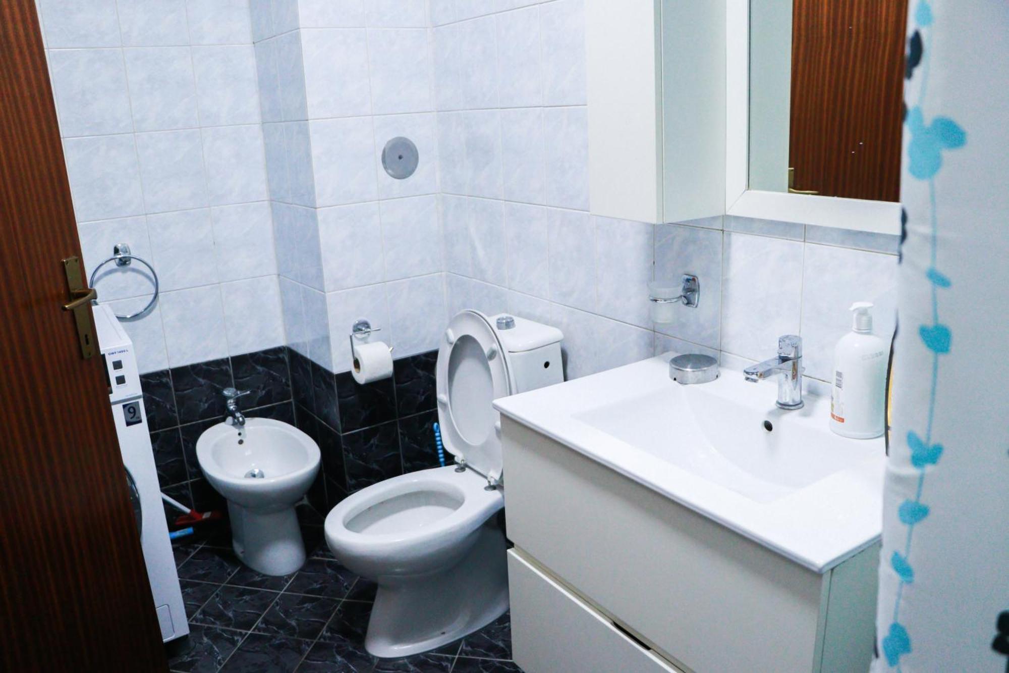 Nest&Rest Studios Тирана Экстерьер фото